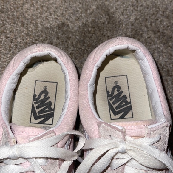 VANS Pink Suede Size 8.5 - Picture 7 of 10